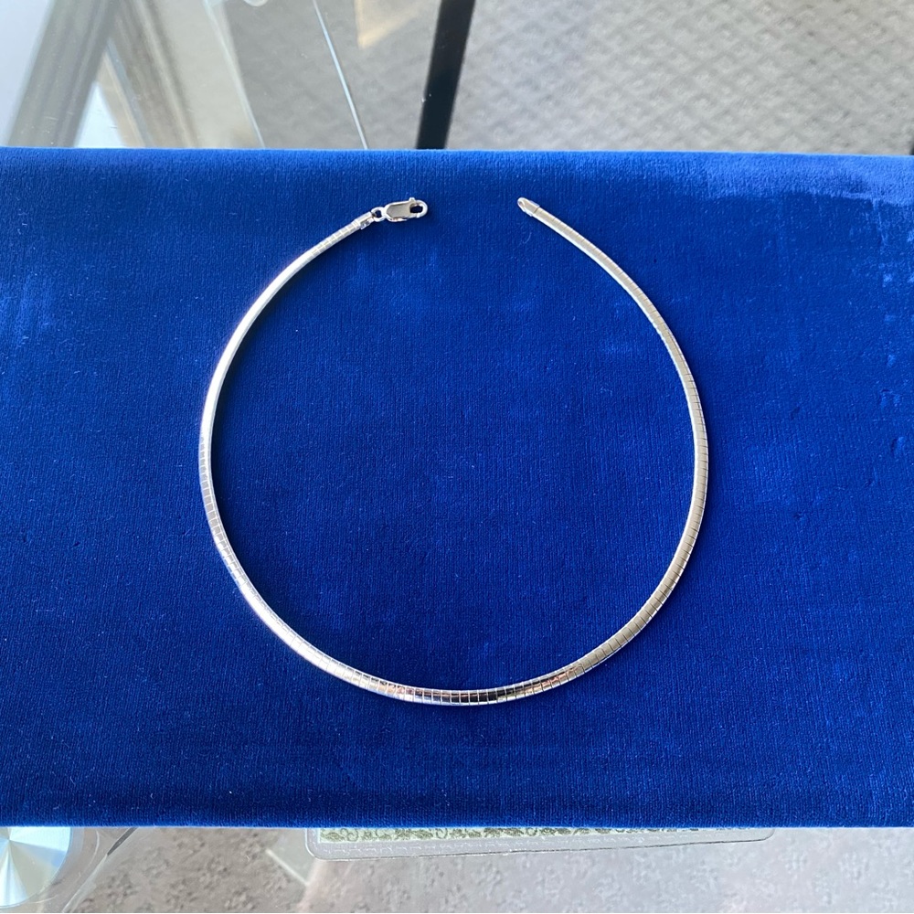 Brand new 16” Italian 925 sterling silver necklace.